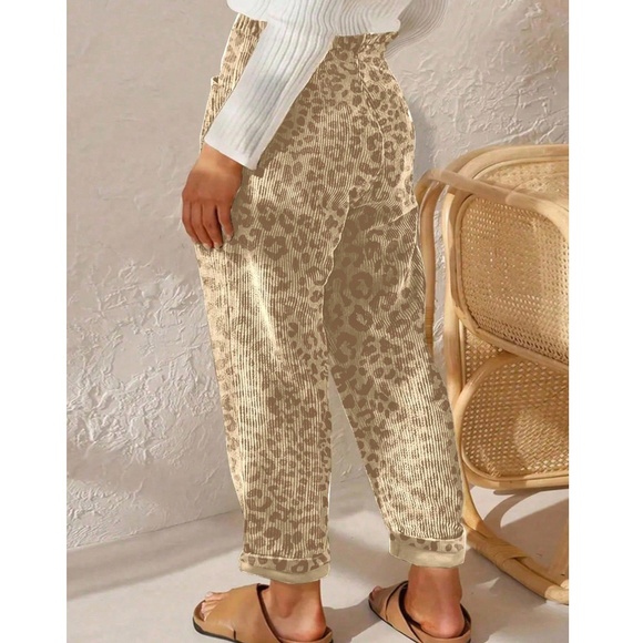Classic Leopard print Stretchy Waist Corduroy Straight Leg Pants - Picture 2 of 4